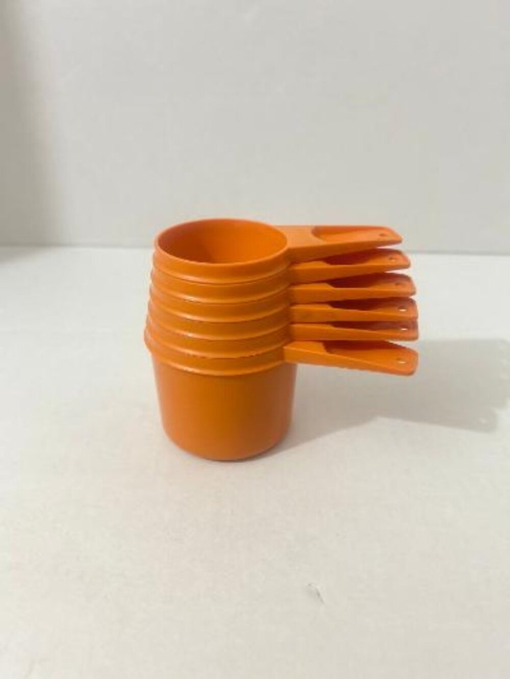 Vintage Tupperware Orange 6 Measuring Cups Complete Set